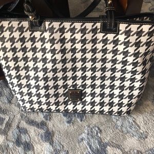 Dooney & Bourke Purse